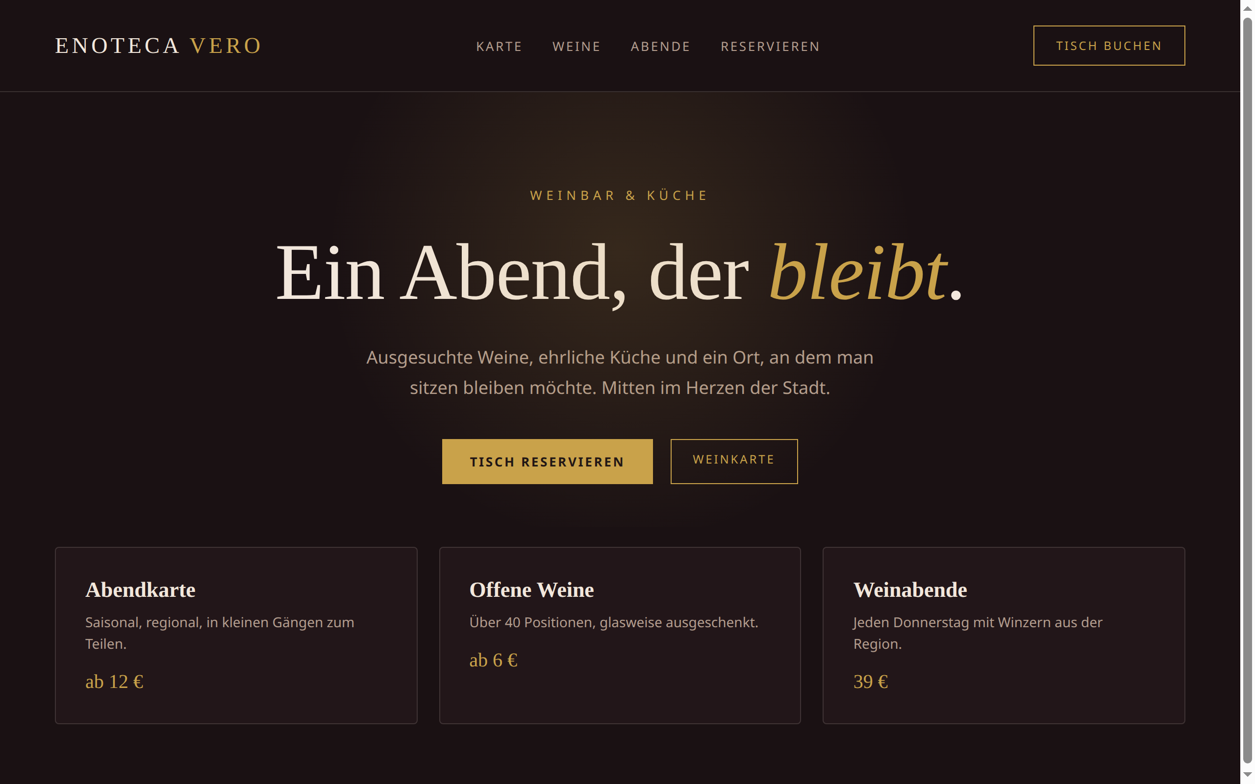 Studioentwurf einer Website für eine Weinbar: dunkles Bordeaux, Serifentypo, Gold-Akzent